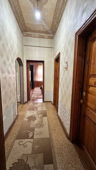 Продется 3х комнатная квартира в Чирчике