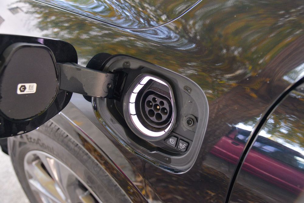 Ford Kuga 2.5 PHEV | ST Line X | Matrix | Distronic | Alcantara