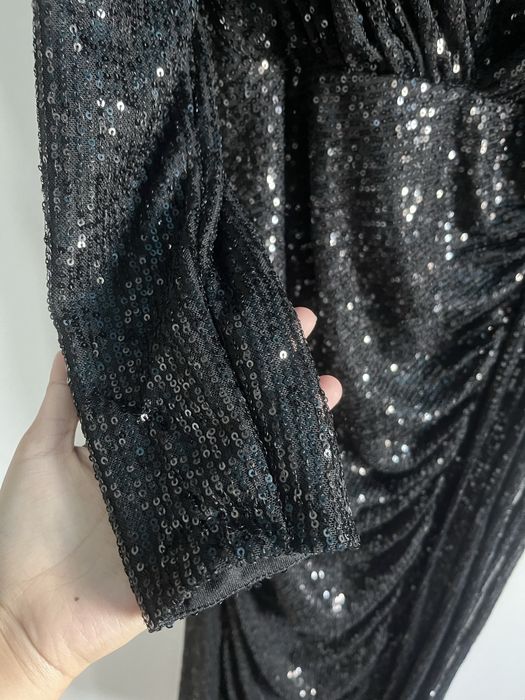 Платье черная вн