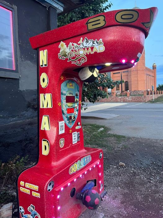 Груша, силомер, аттракцион, рокки боксер, роки