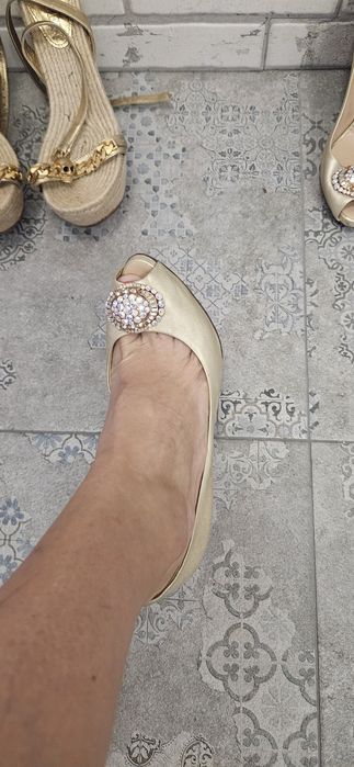 Дамски оригинални обувки 39ти номер