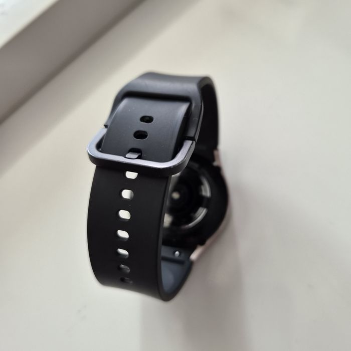 Смарт часовник Samsung Galaxy Watch 5, 40 mm