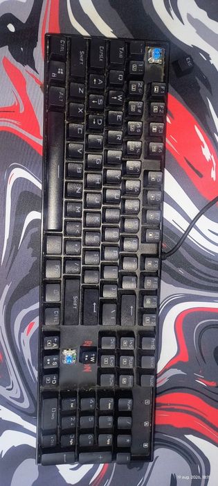 Tastatură 100% switch albastru RedDragon K551-1 Cablu