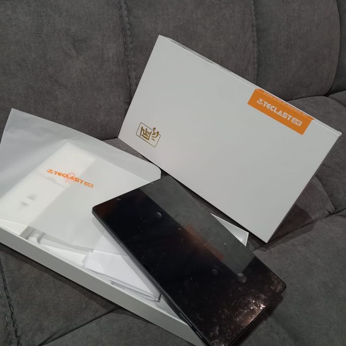 Продам планшет TECLAST