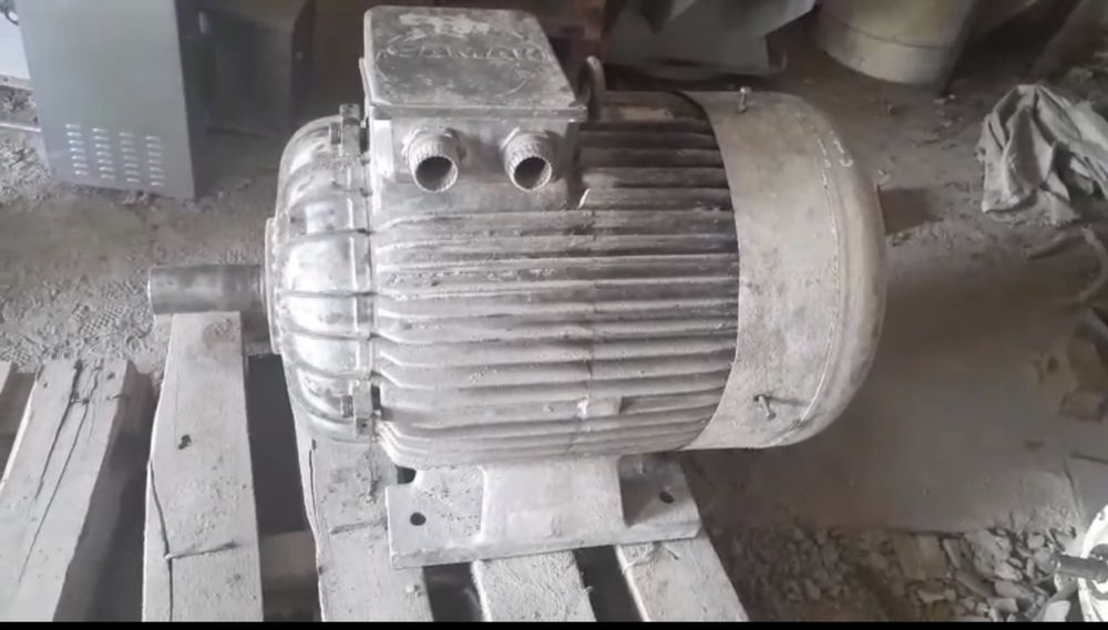 электродвигатель СРОЧНО!!