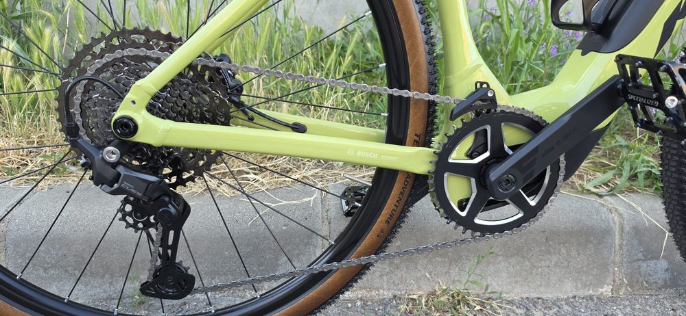Bicicleta KTM Gravelator Macina electrica