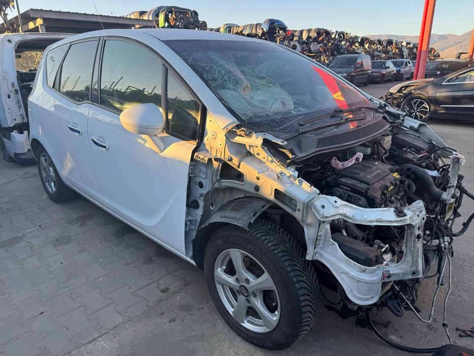 Опел Мерива 2013г.