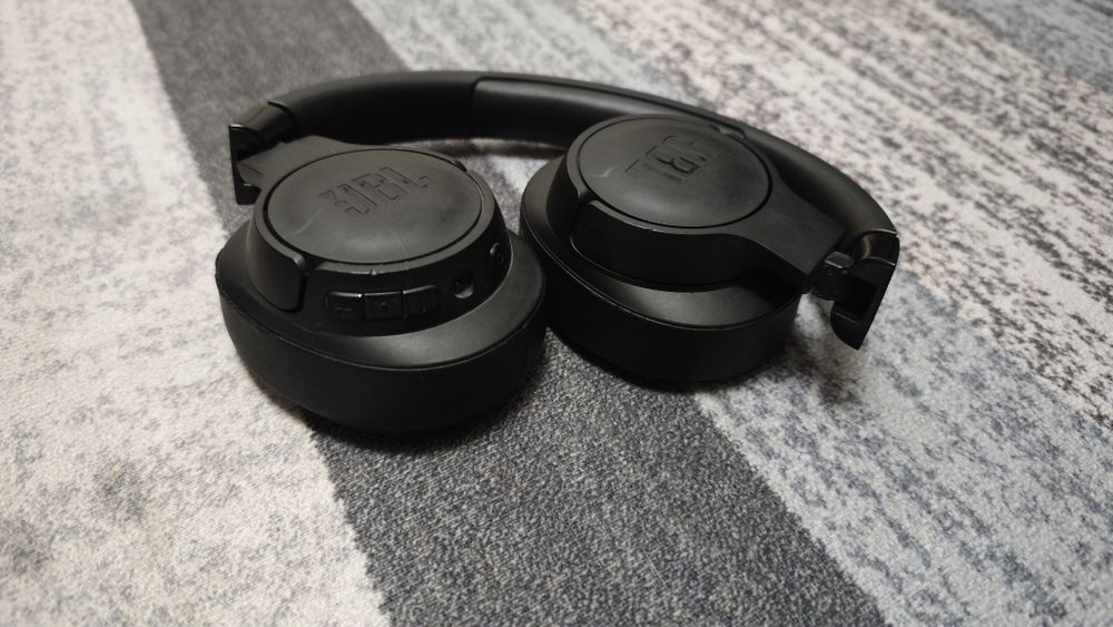 Наушники Jbl 710 bt