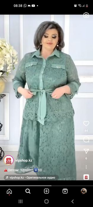 Продам женские платья