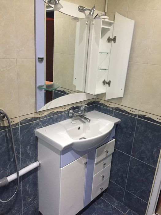 Давам под наем двустаен