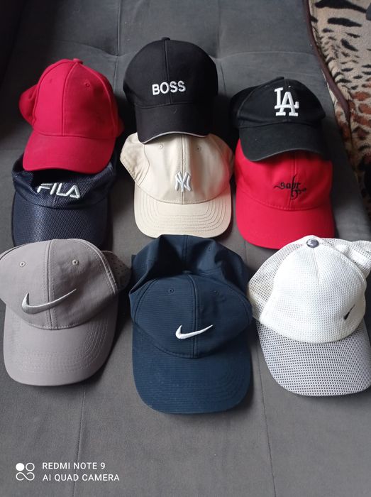 Бейсболки,пальто, джинсовка