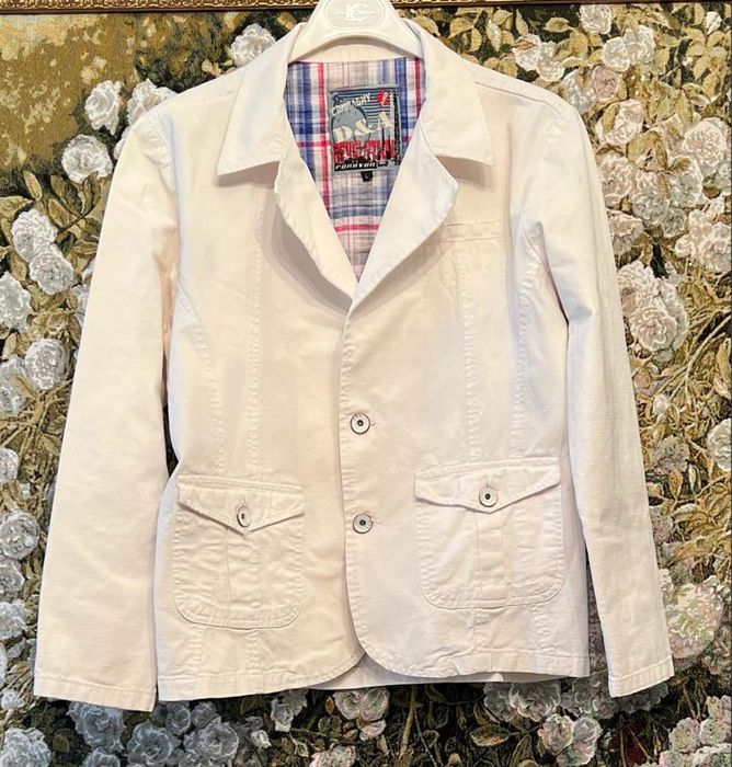 Стильный мужской пиджак