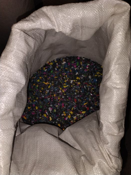 Вторичное сырье...Переработонный пластик...