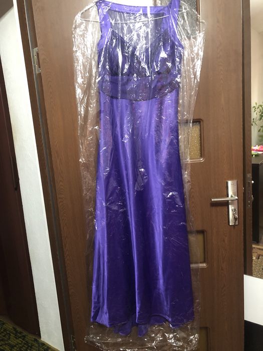 Rochita lunga marimea 38