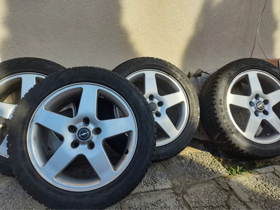 Джанти с гуми и нови TPMS за Опел Инсигния / Opel Insignia 225/50/17