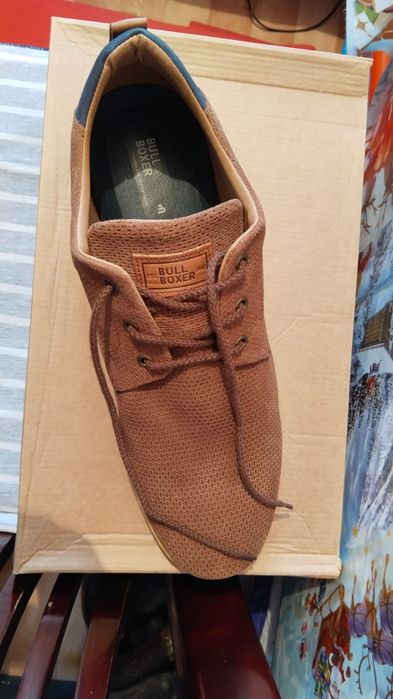 Новые кожаные туфли Bullboxer