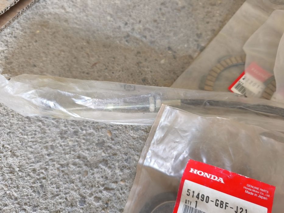 Части Нови за Honda CR85