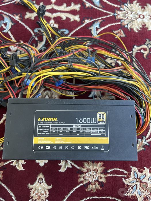 EZCOOL 1600W (80+ Gold) blok pitaniya