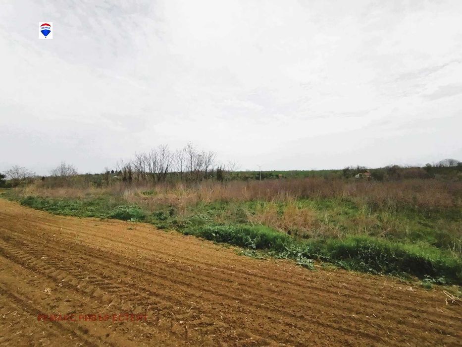 Поземлен имот за продажба местност Харманлъка, гр. Русе