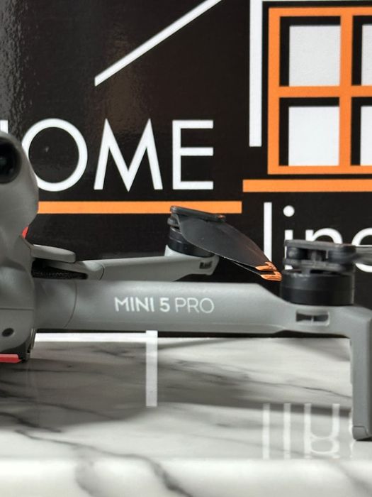 Профессиональный дрон DJI Mini 5 Pro