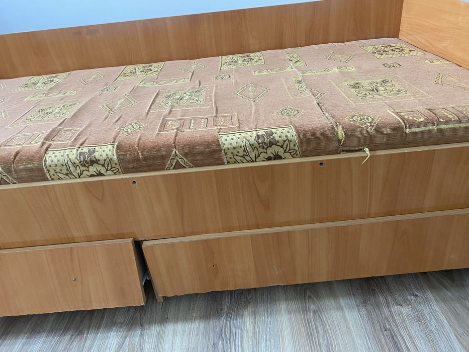 Продам кровать б/у