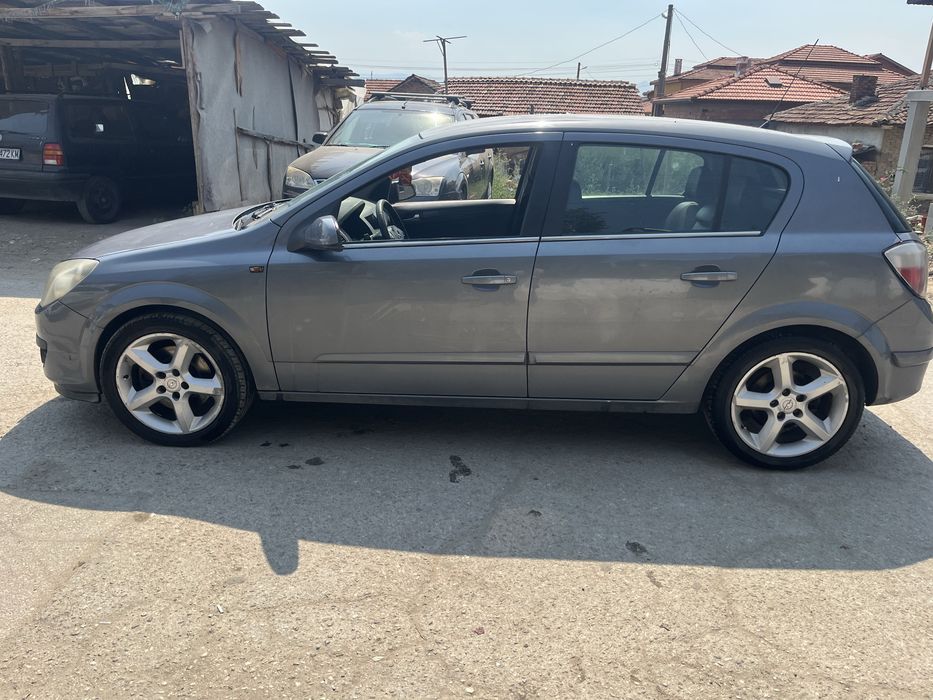 Opel Astra H 1.9 Z19DT На части
