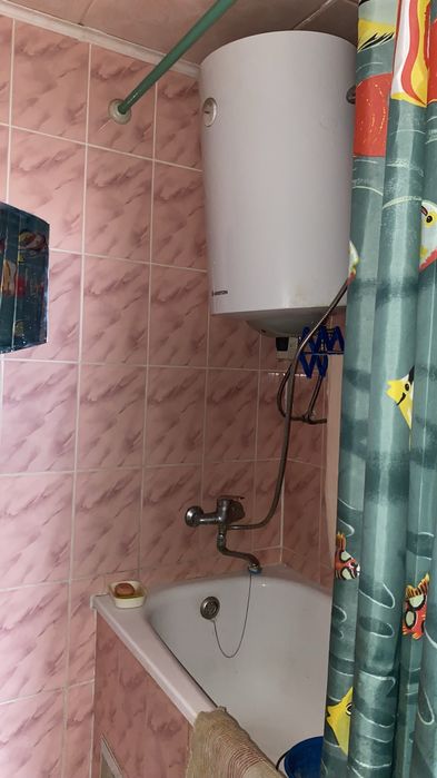 Продается трехкомнатная квартира