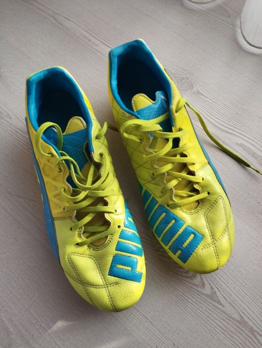 Футболни обувки,, PUMA"oт естествена кожа EVO SPEED3! !