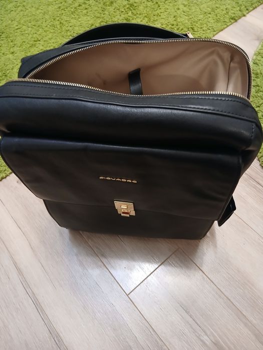 Дамска бизнес раница Piquadro