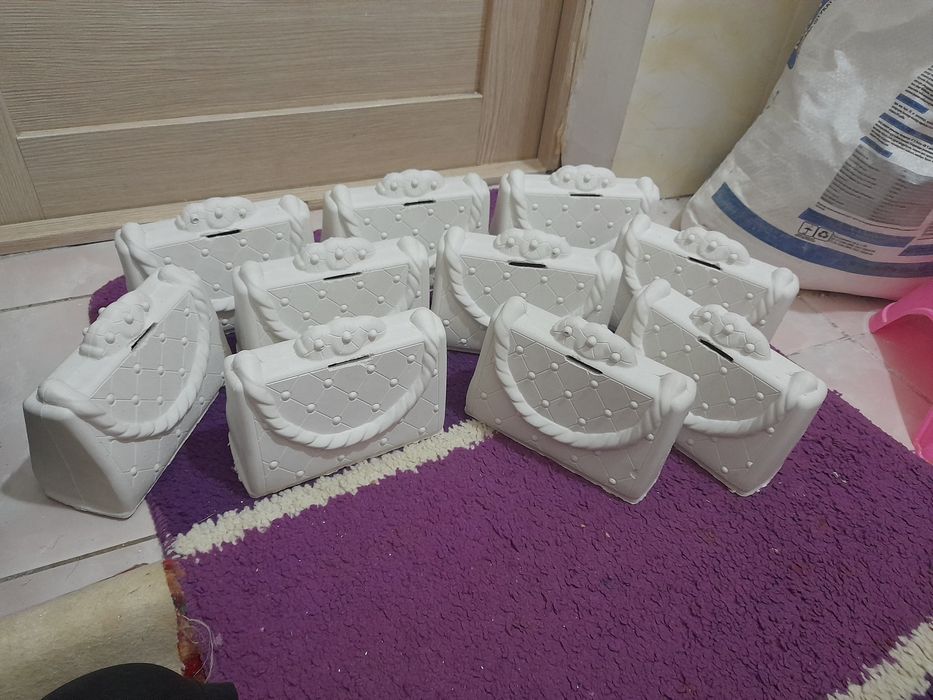 Копилка раскраска 500тг