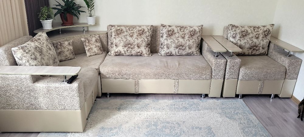 ПРОДАМ Угловой диван