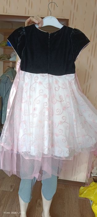 Продам детские платья