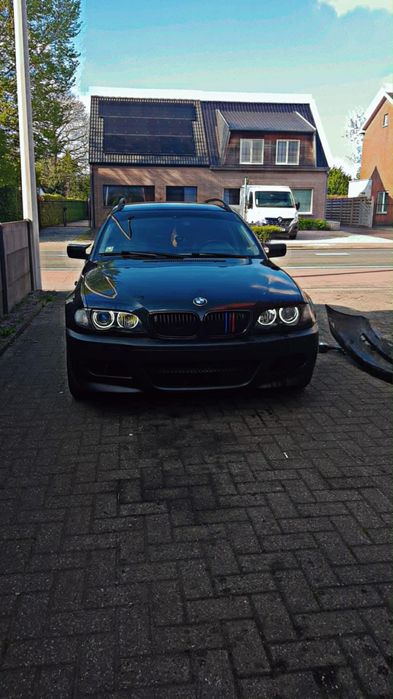BMW 320 D e46 2003 cu 150 cai