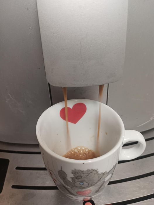 Кафе машина-Saeco Intuita HD 8750