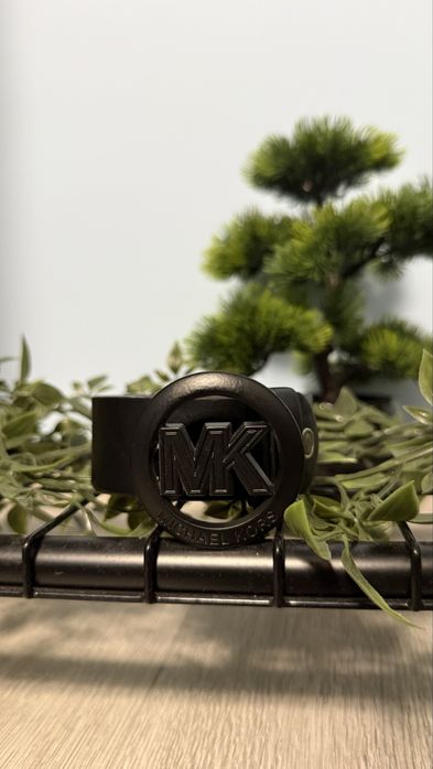 Michael Kors колан