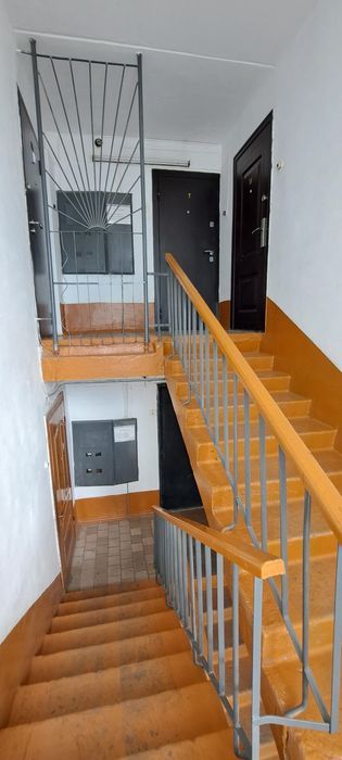Продается 2-х комнатная квартира
