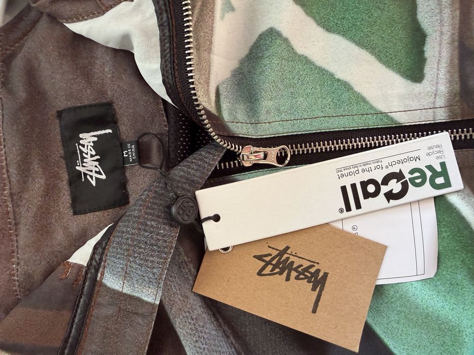 Ветровка яке Stussy М размер ново