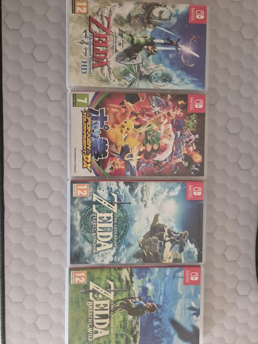 Pachet Premium Nintendo Switch OLED Ediție Limitată Zelda TotK + Accesorii