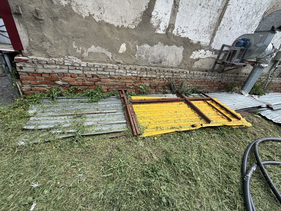 Отдам проф лист бу.