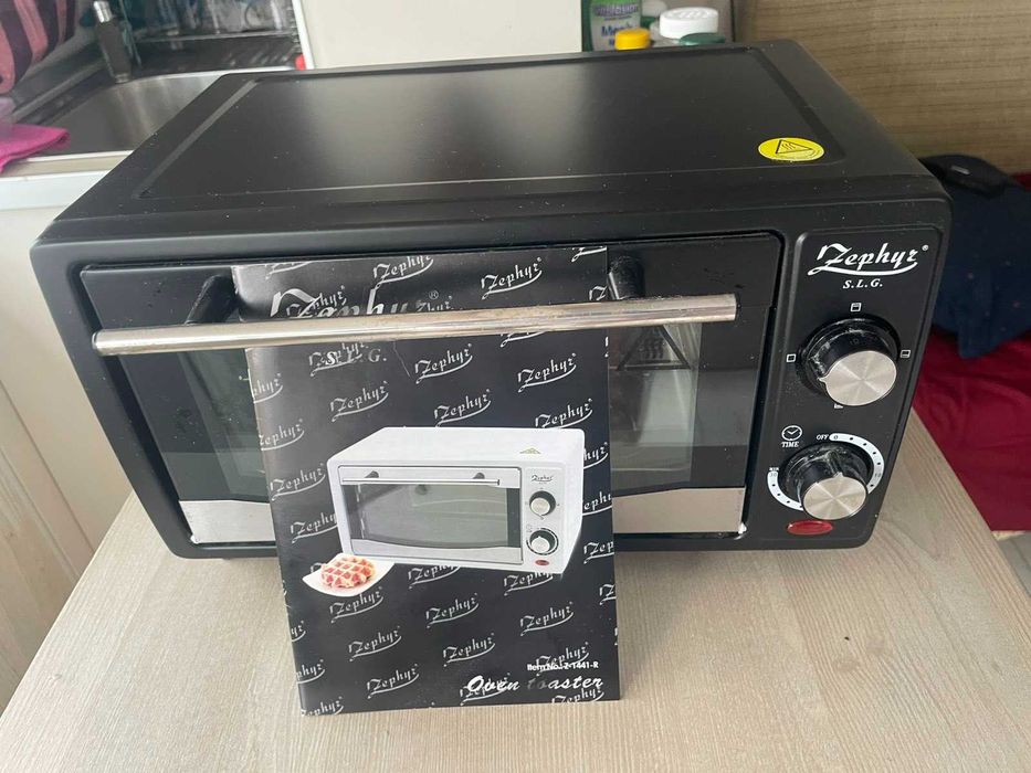 Малка готварска фурна ZEPHYR ZP 1441 R, 1200W, 12 л, Черна