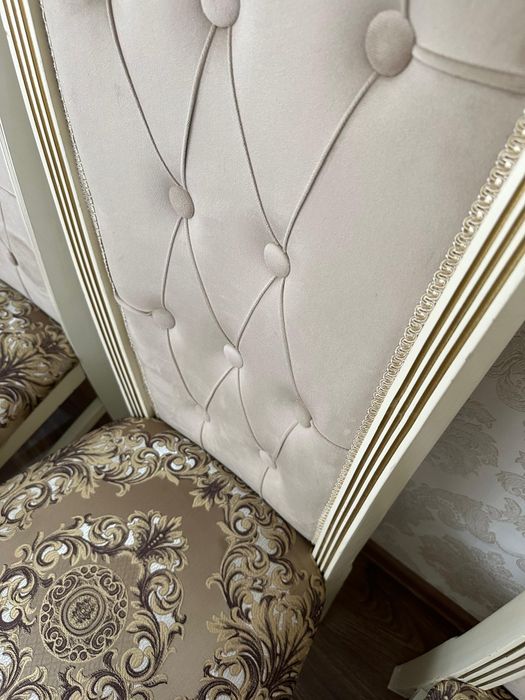 Продаётся стулья