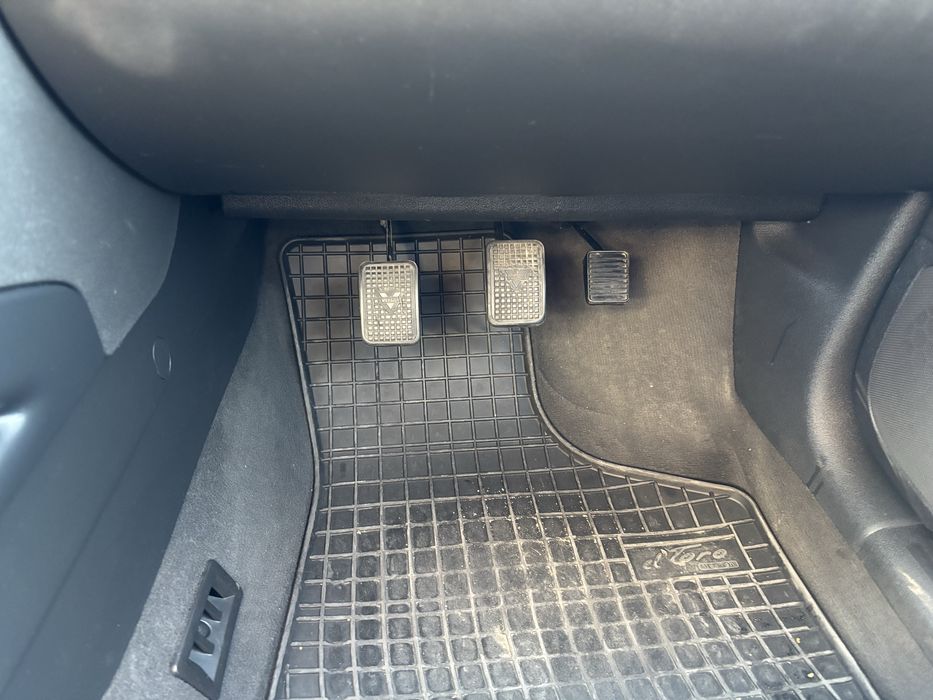 Audi A3 echipat scoala