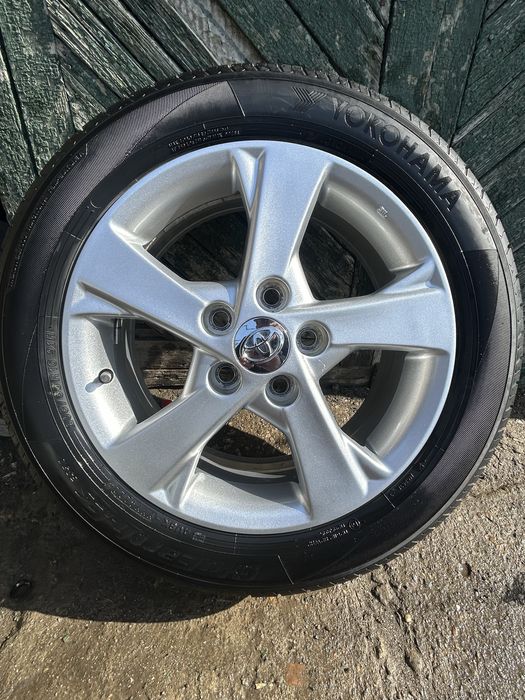 Летния резина с дисками состояние новой резины титанки новые