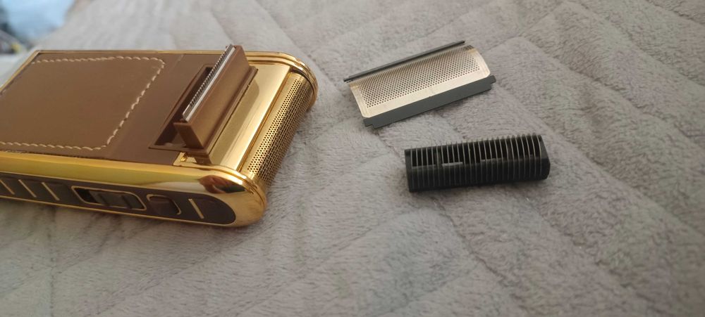 Продам электробритву