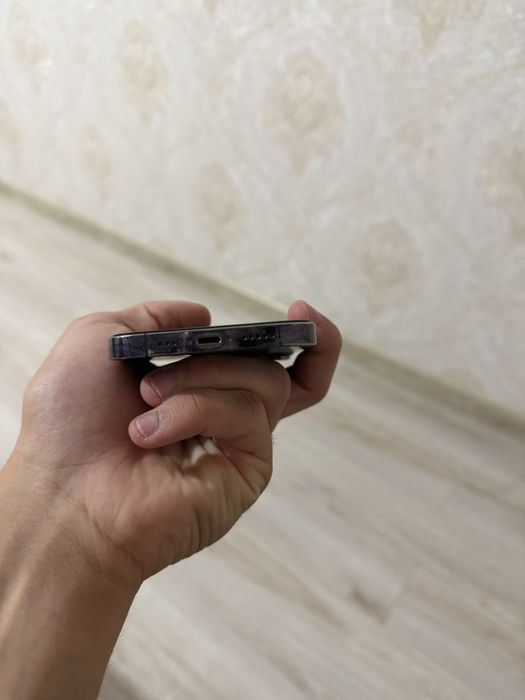 продам Iphone 14 pro