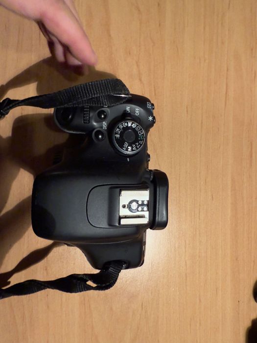 Canon 600D + китов обектив