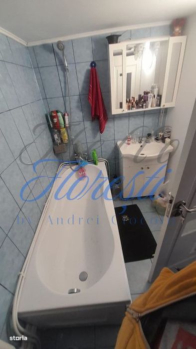 Casa individuala 4 camere 124 mp,4000 mp teren zona Cuzaplac