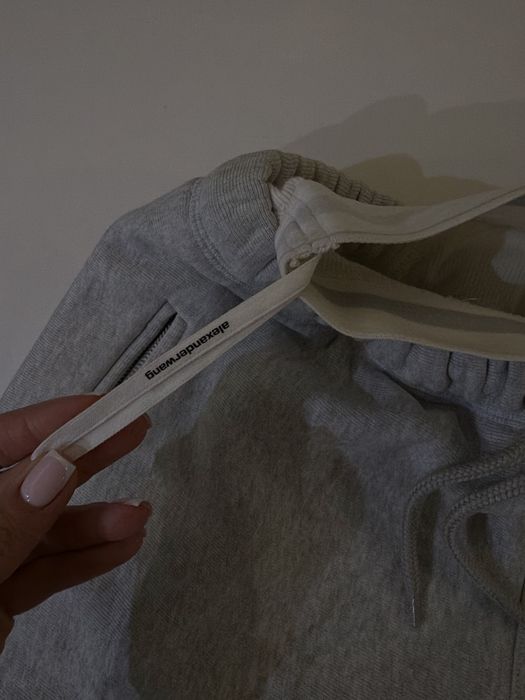 Анцунг Alexander Wang