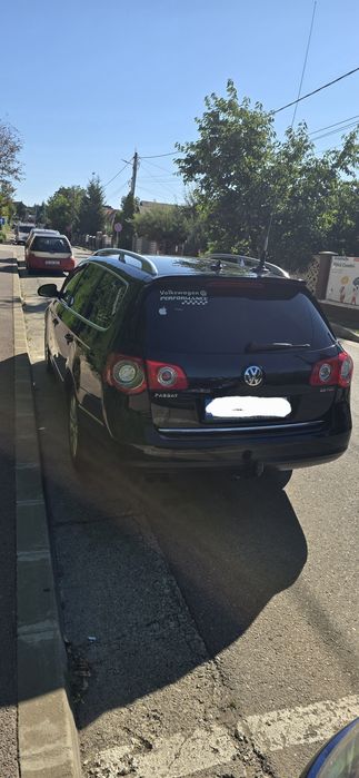 VW Passat B6 2.0 TDI CBBB 170 CP

Vând Passat B6, motor 2.0 TDI CBBB,