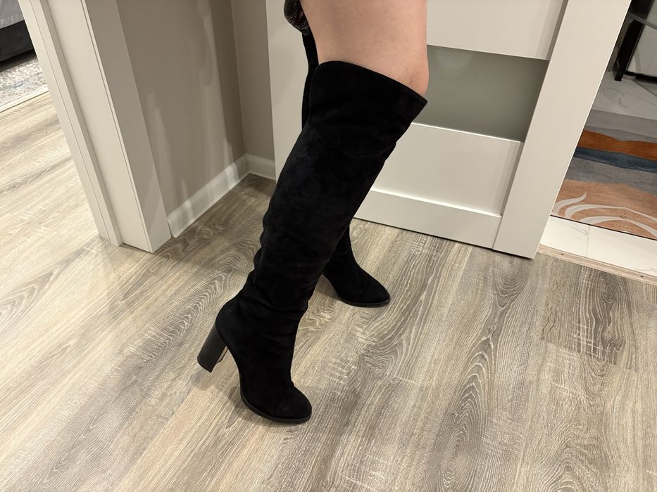 Продам зимние сапоги. Размер 38-39.